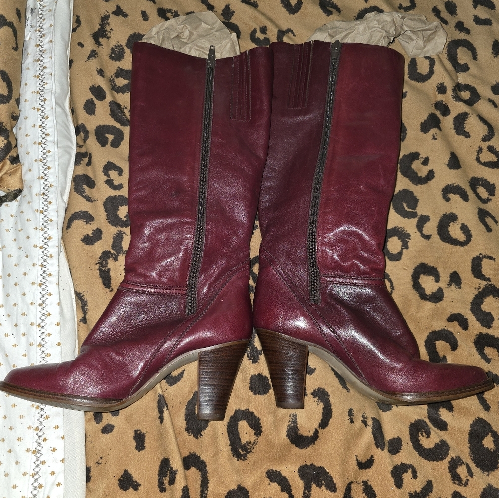 Vintage Women's Burgundy Leather Boots